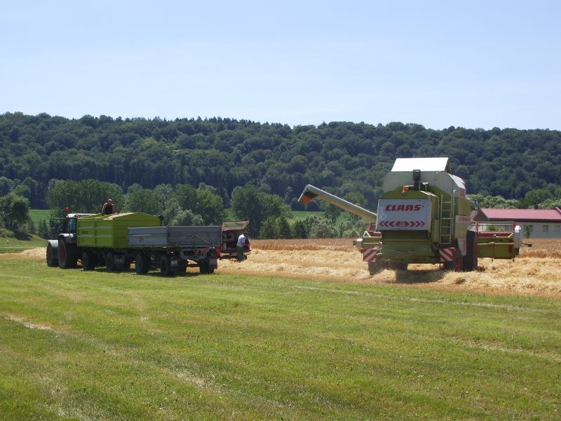 bilder/Fabian/18_7_2006/Claas Mega 218 07.jpg